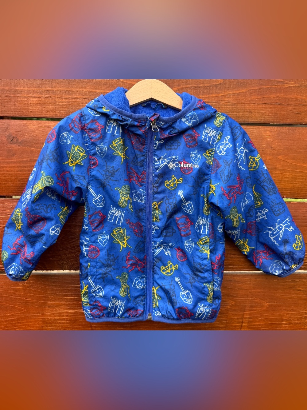 Columbia Mini Pixel Grabber II hooded wind jacket Azul camp creatures bugs 2T